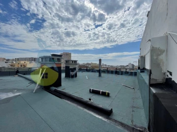 Prédio para Venda em Faro (Sé e São Pedro)