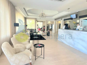 Apartamento para Venda em Albufeira e Olhos de Água