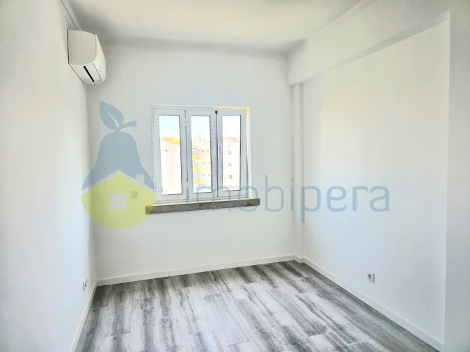 Apartamento T2 para Venda em Tavira (Santa Maria e Santiago) Foto 16