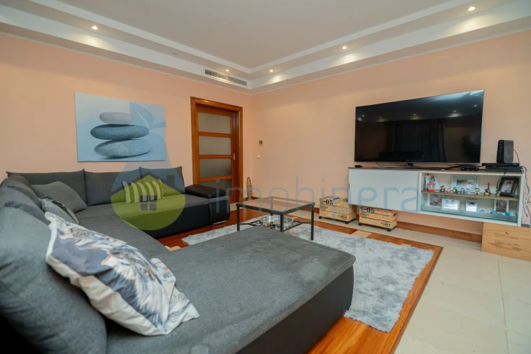 Apartamento T2 para Venda em Estômbar e Parchal Foto 8