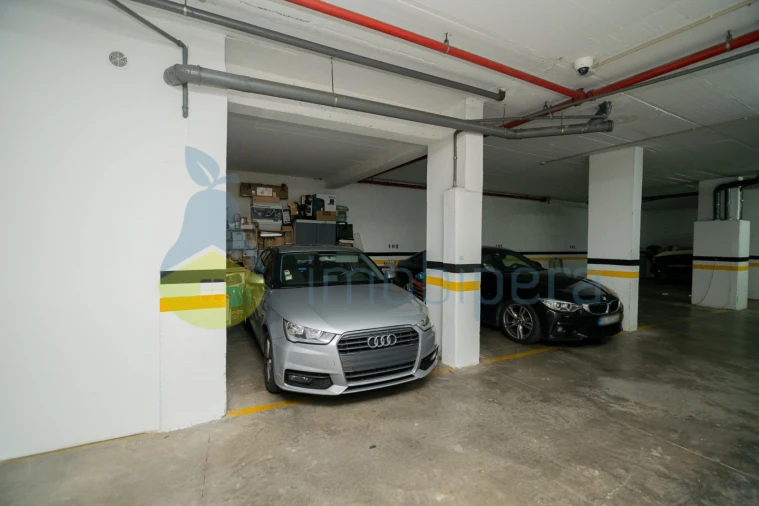 Apartamento T2 para Venda em Estômbar e Parchal Foto 33