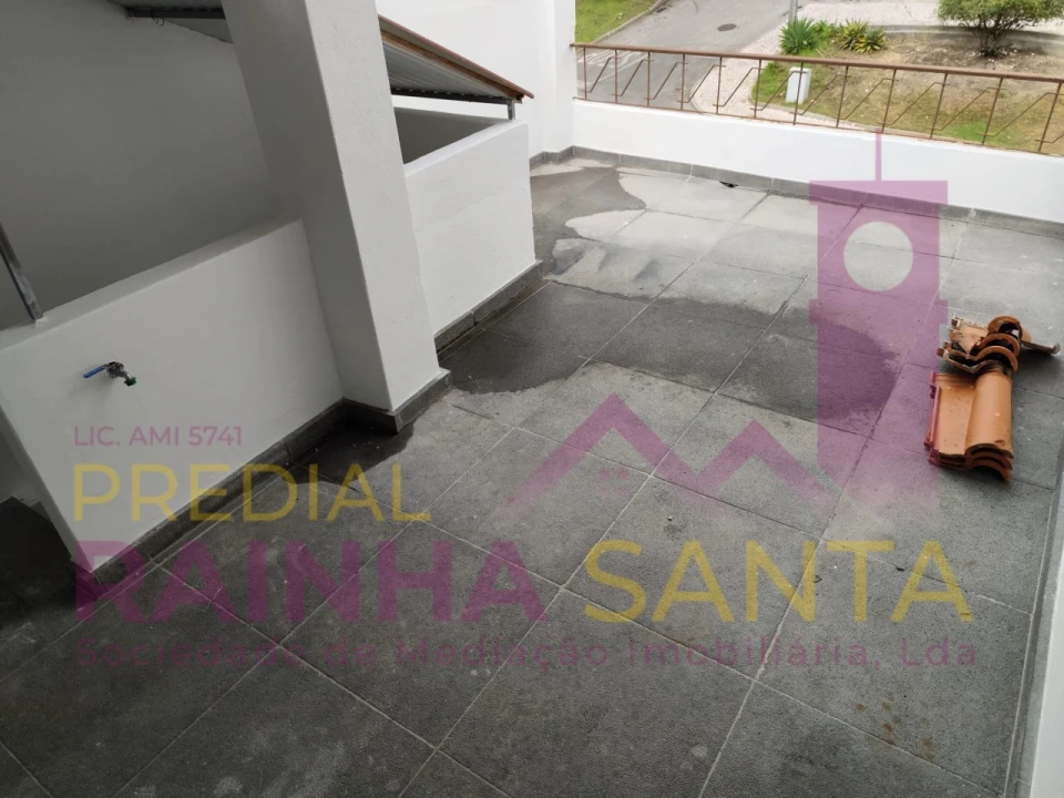 Moradia T4 para Venda em Marvila, Ribeira Santarém, São Salvador, São Nicolau Foto 17