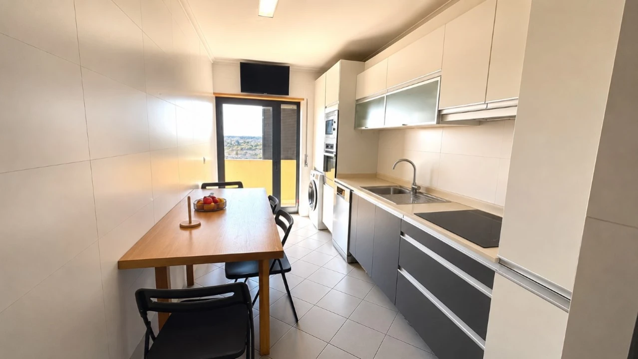 Apartamento T3 para Venda em Glória e Vera Cruz Foto 3