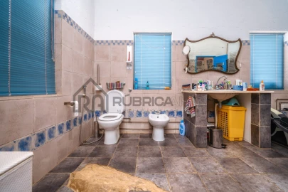 Moradia T4 para Venda em Loule (São Clemente)