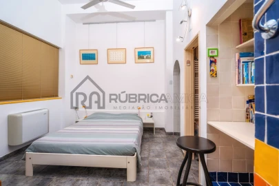 Moradia T4 para Venda em Loule (São Clemente)