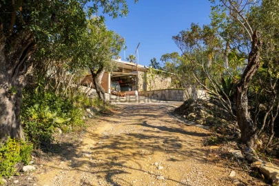 Moradia T4 para Venda em Loule (São Clemente)