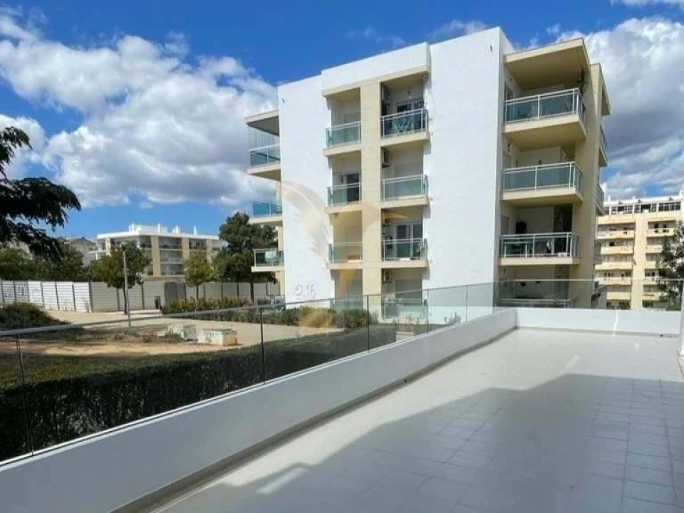 Apartamento T3 para Venda em Portimão Foto 53