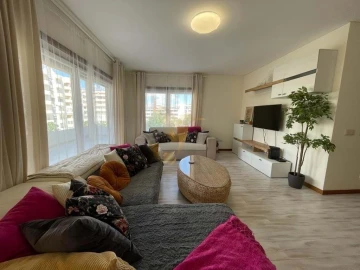 Apartamento T3 para Venda em Portimão