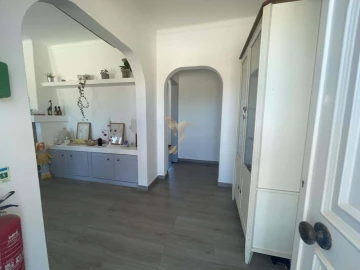 Moradia T6 para Venda em Porches