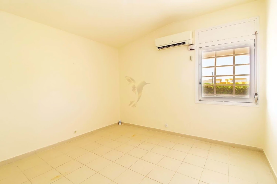 Moradia T4 para Venda em Albufeira e Olhos de Água Foto 13