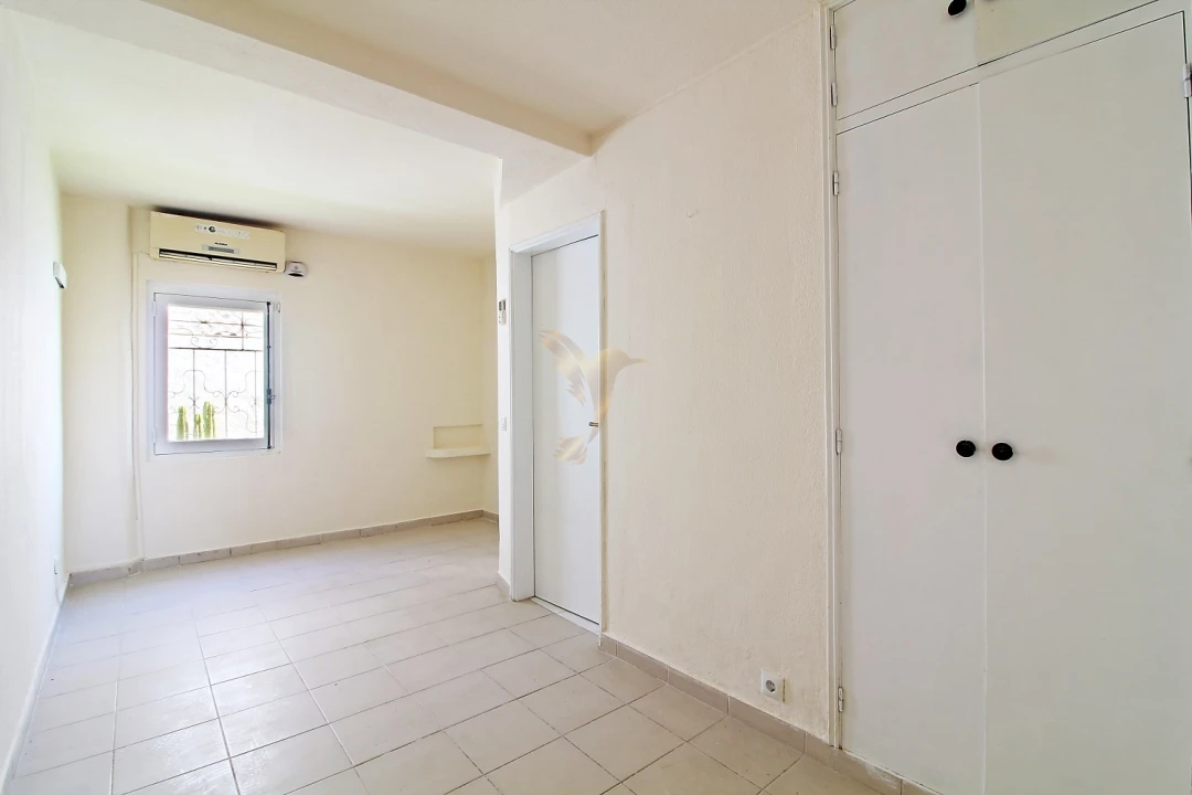 Moradia T4 para Venda em Albufeira e Olhos de Água Foto 18