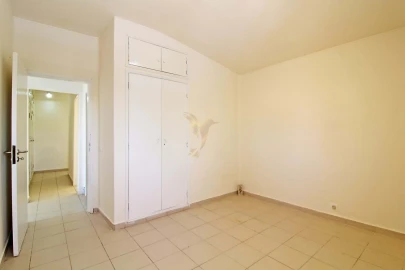 Moradia T4 para Venda em Albufeira e Olhos de Água