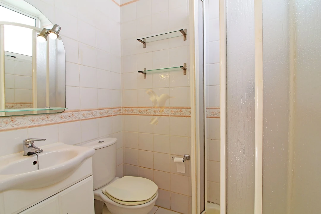 Moradia T4 para Venda em Albufeira e Olhos de Água Foto 32