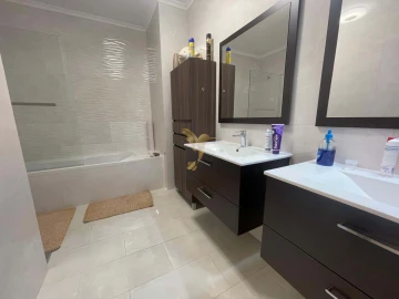 Apartamento T3 para Venda em Portimão