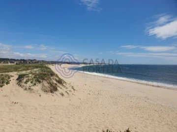 Terreno para Venda em Azurara