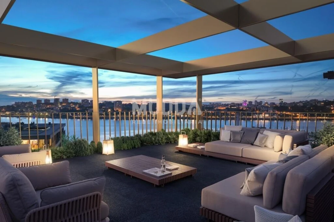 Apartamento T4 para Venda em Santa Marinha e São Pedro da Afurada Foto 2