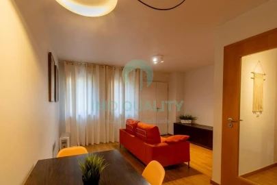 Apartamento T1 para Arrendamento em Lordelo do Ouro e Massarelos