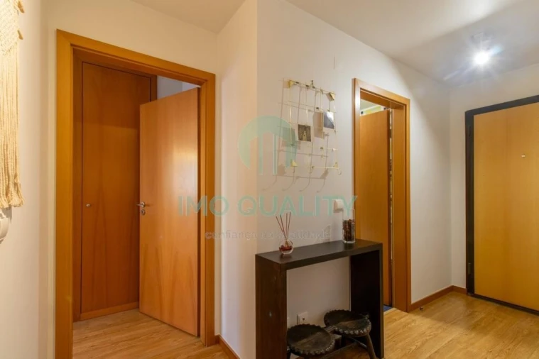 Apartamento T1 para Arrendamento em Lordelo do Ouro e Massarelos Foto 4