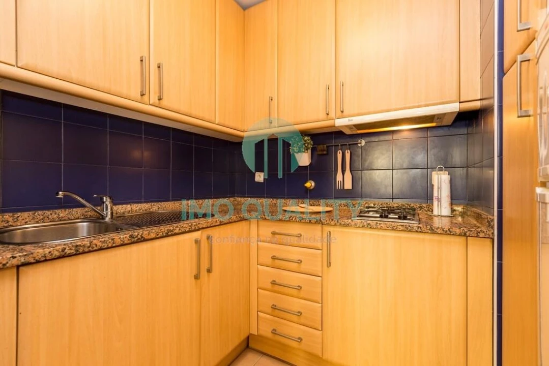Apartamento T1 para Arrendamento em Lordelo do Ouro e Massarelos Foto 12