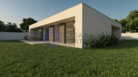 Terreno para Venda em Sandim, Olival, Lever e Crestuma