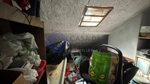 Apartamento T2 para Venda em Agualva e Mira-Sintra