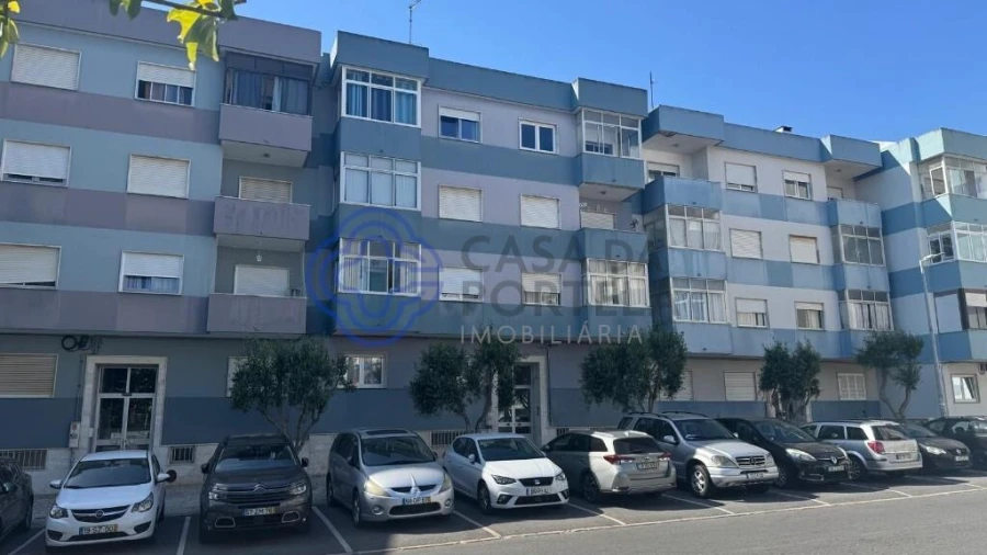Apartamento T2 para Venda em Agualva e Mira-Sintra Foto 39