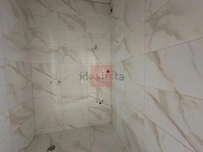 Apartamento T1 para Venda em Venteira Foto 6