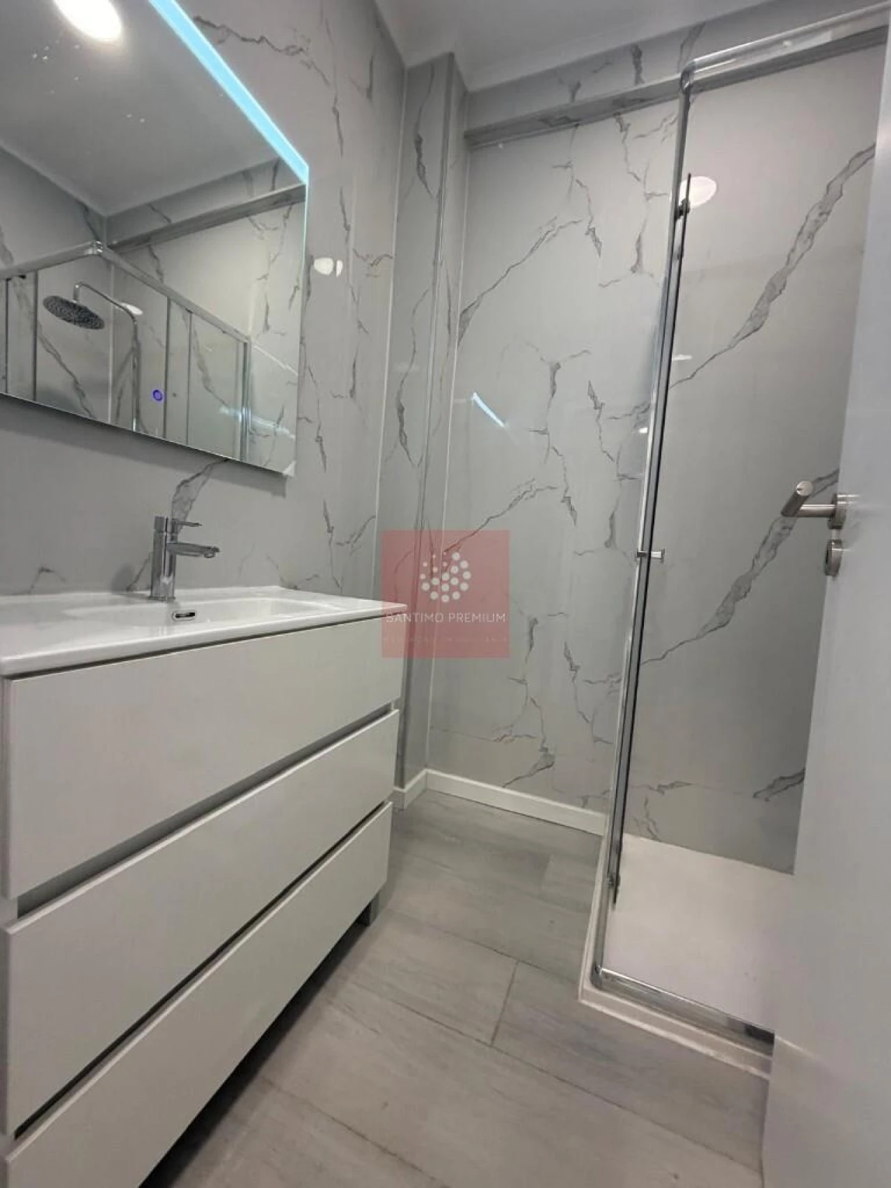 Apartamento T1 para Venda em Venteira Foto 20