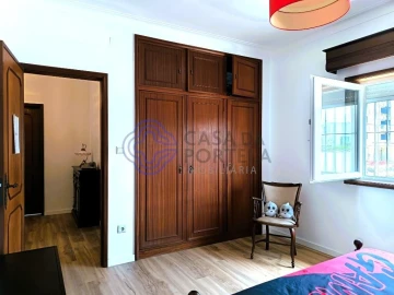 Moradia T3 para Arrendamento em Gulpilhares e Valadares