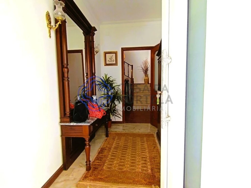 Moradia T3 para Arrendamento em Gulpilhares e Valadares Foto 2