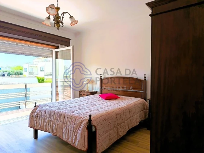 Moradia T3 para Arrendamento em Gulpilhares e Valadares Foto 12