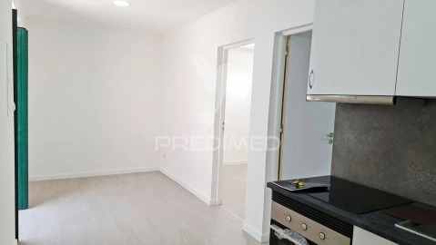 Moradia T2 para Venda em Odivelas