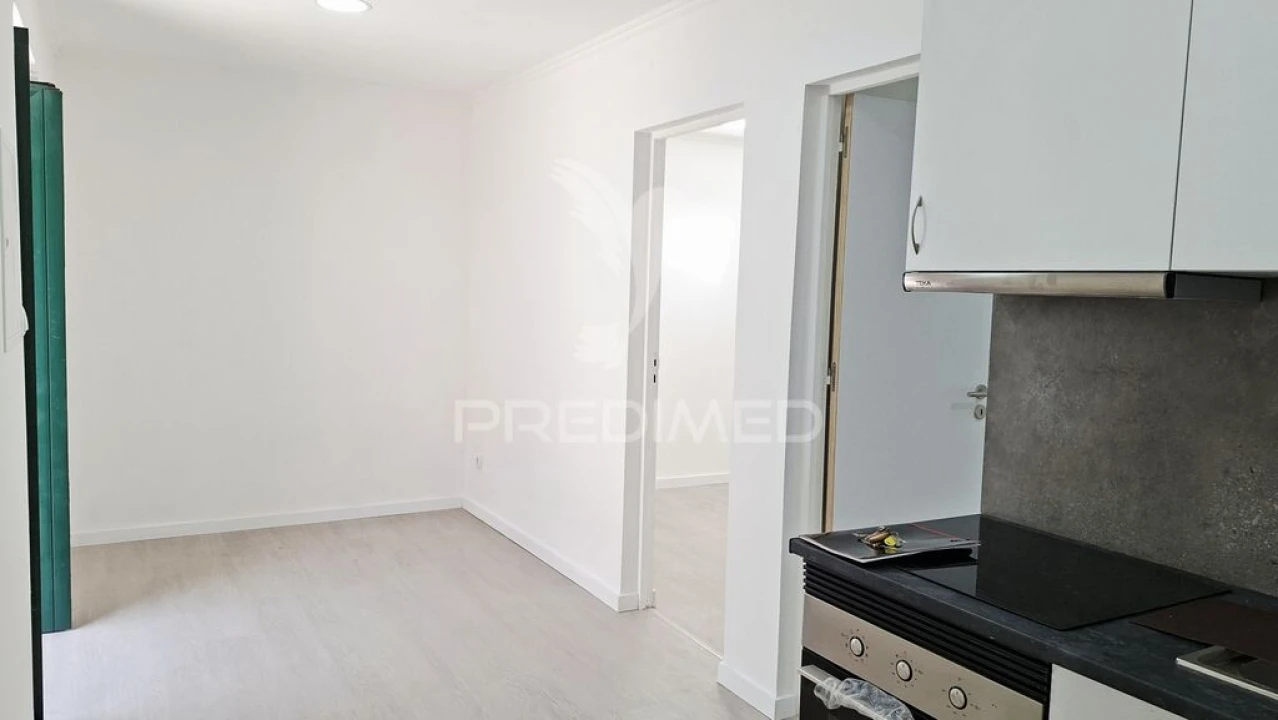 Moradia T2 para Venda em Odivelas Foto 4