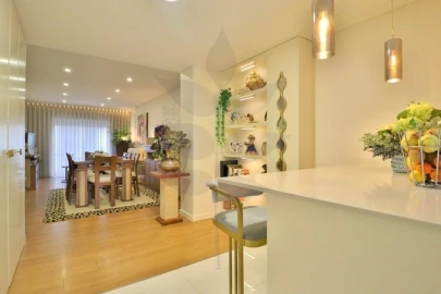 Apartamento T3 para Venda em Braga (São José de São Lázaro e São João do Souto)