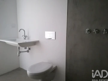 Apartamento T1 para Arrendamento em Campo de Ourique