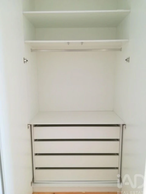 Apartamento T1 para Arrendamento em Campo de Ourique