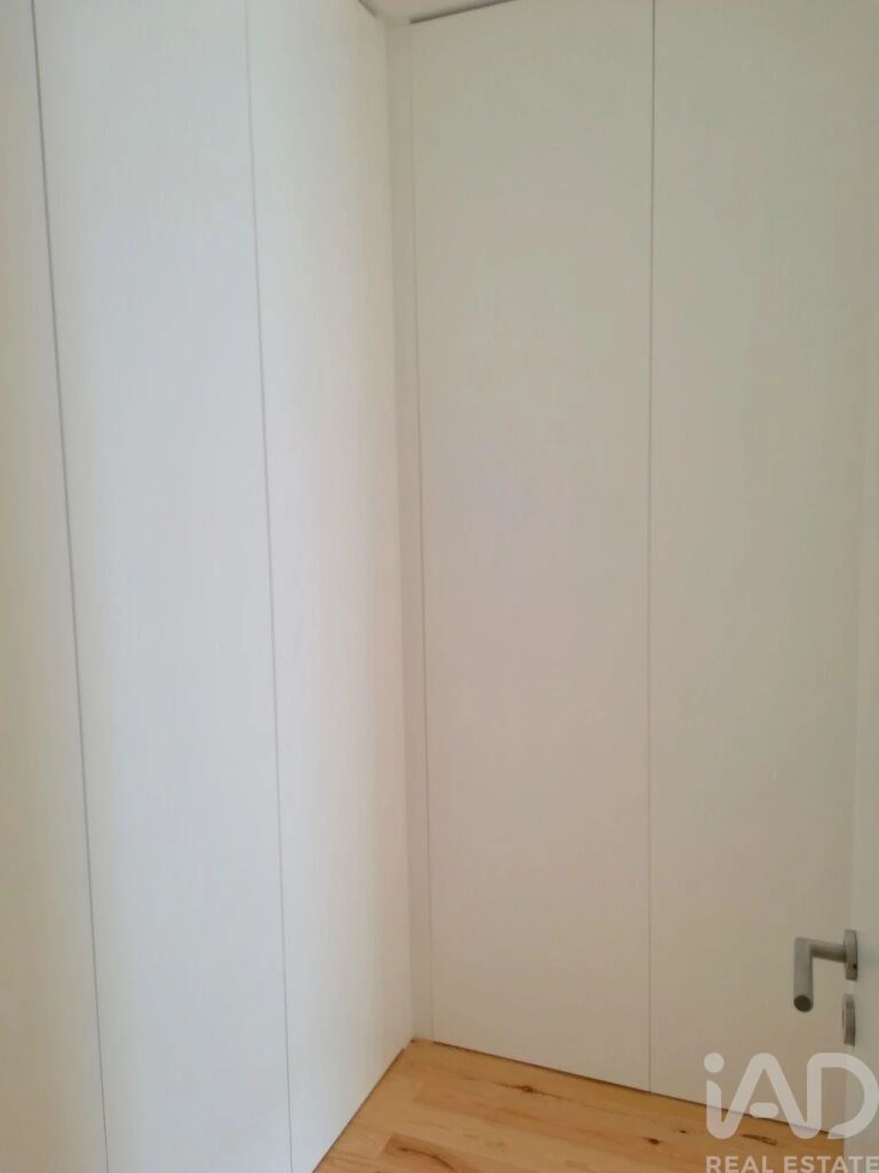 Apartamento T1 para Arrendamento em Campo de Ourique Foto 11