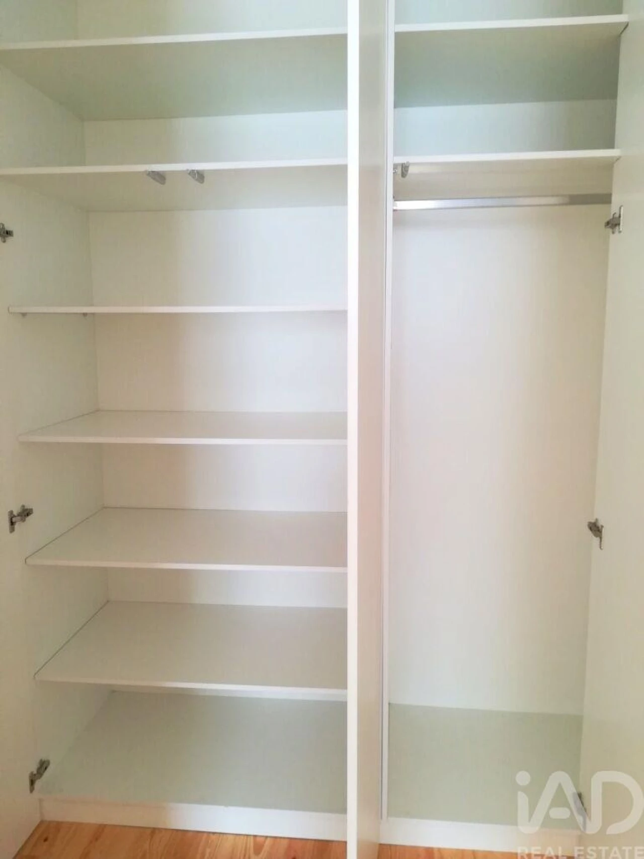 Apartamento T1 para Arrendamento em Campo de Ourique Foto 14