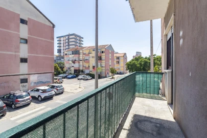 Apartamento T3 para Venda em Alto do Seixalinho, Santo André e Verderena