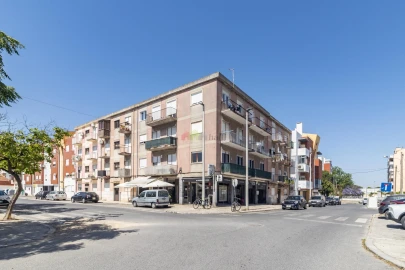 Apartamento T3 para Venda em Alto do Seixalinho, Santo André e Verderena