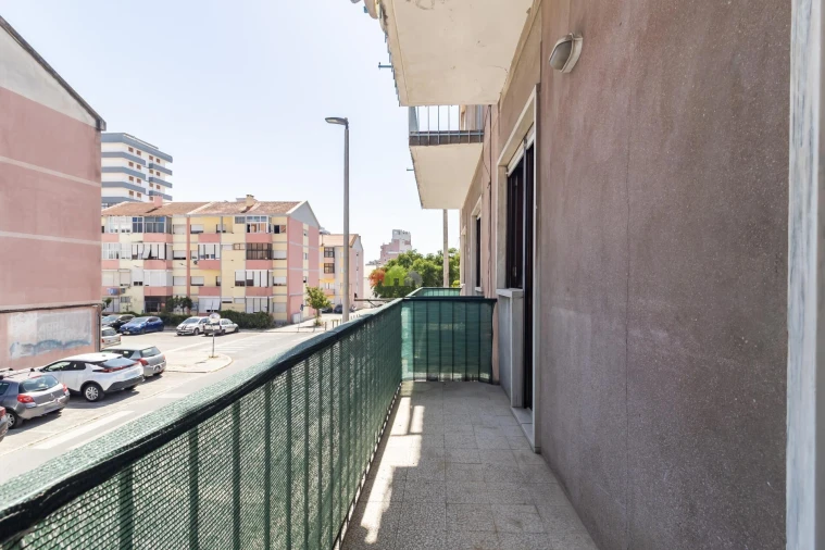 Apartamento T3 para Venda em Alto do Seixalinho, Santo André e Verderena Foto 15