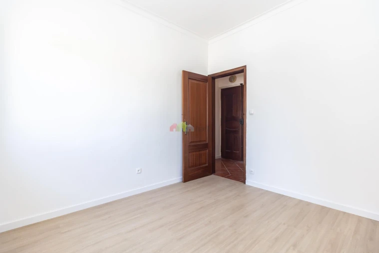 Apartamento T3 para Venda em Alto do Seixalinho, Santo André e Verderena Foto 13