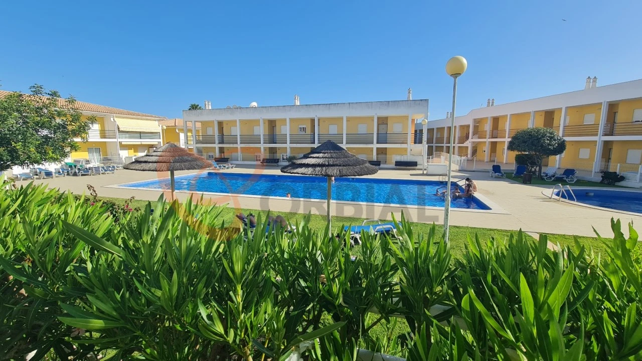 Apartamento T2 para Venda em Guia Foto 1