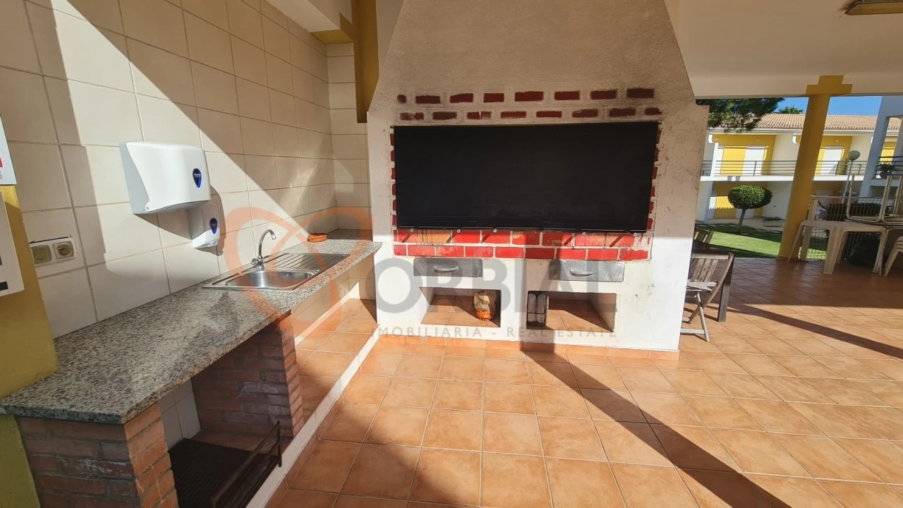 Apartamento T2 para Venda em Guia Foto 18