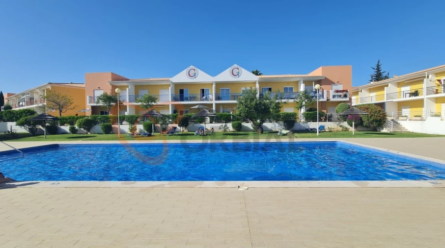 Apartamento T2 para Venda em Guia Foto 19