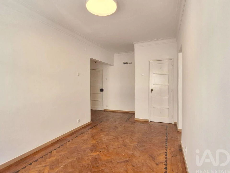 Apartamento T1 para Arrendamento em Belém Foto 6