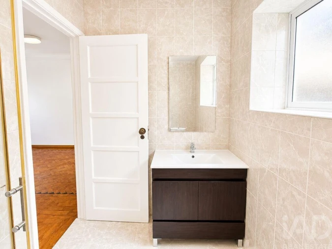 Apartamento T1 para Arrendamento em Belém Foto 13