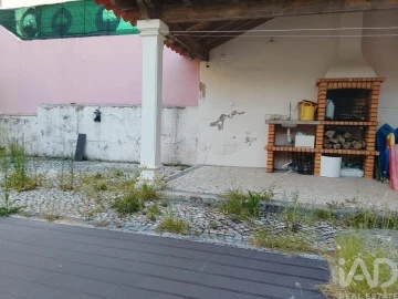 Moradia T3 para Venda em São Pedro de Tomar