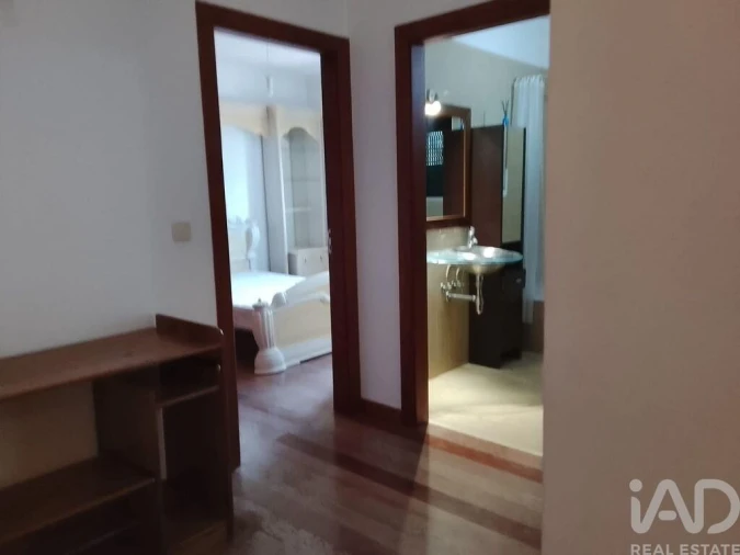 Moradia T3 para Venda em São Pedro de Tomar Foto 15