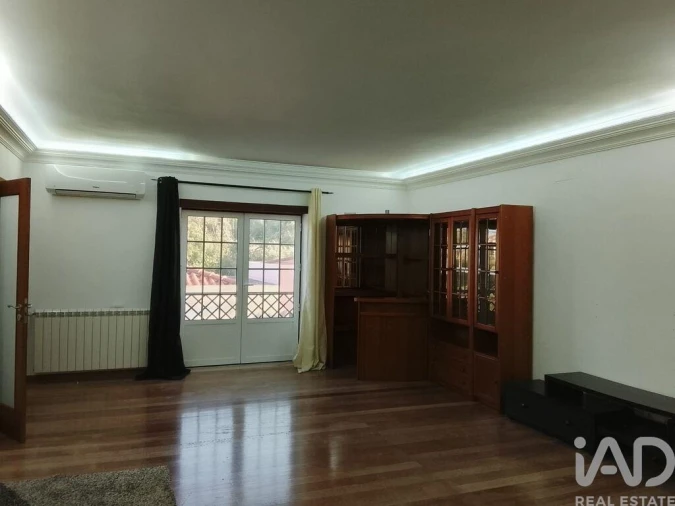 Moradia T3 para Venda em São Pedro de Tomar Foto 9